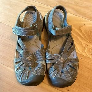 Keen Hiking Sandals or Water Shoes in Size 9.5